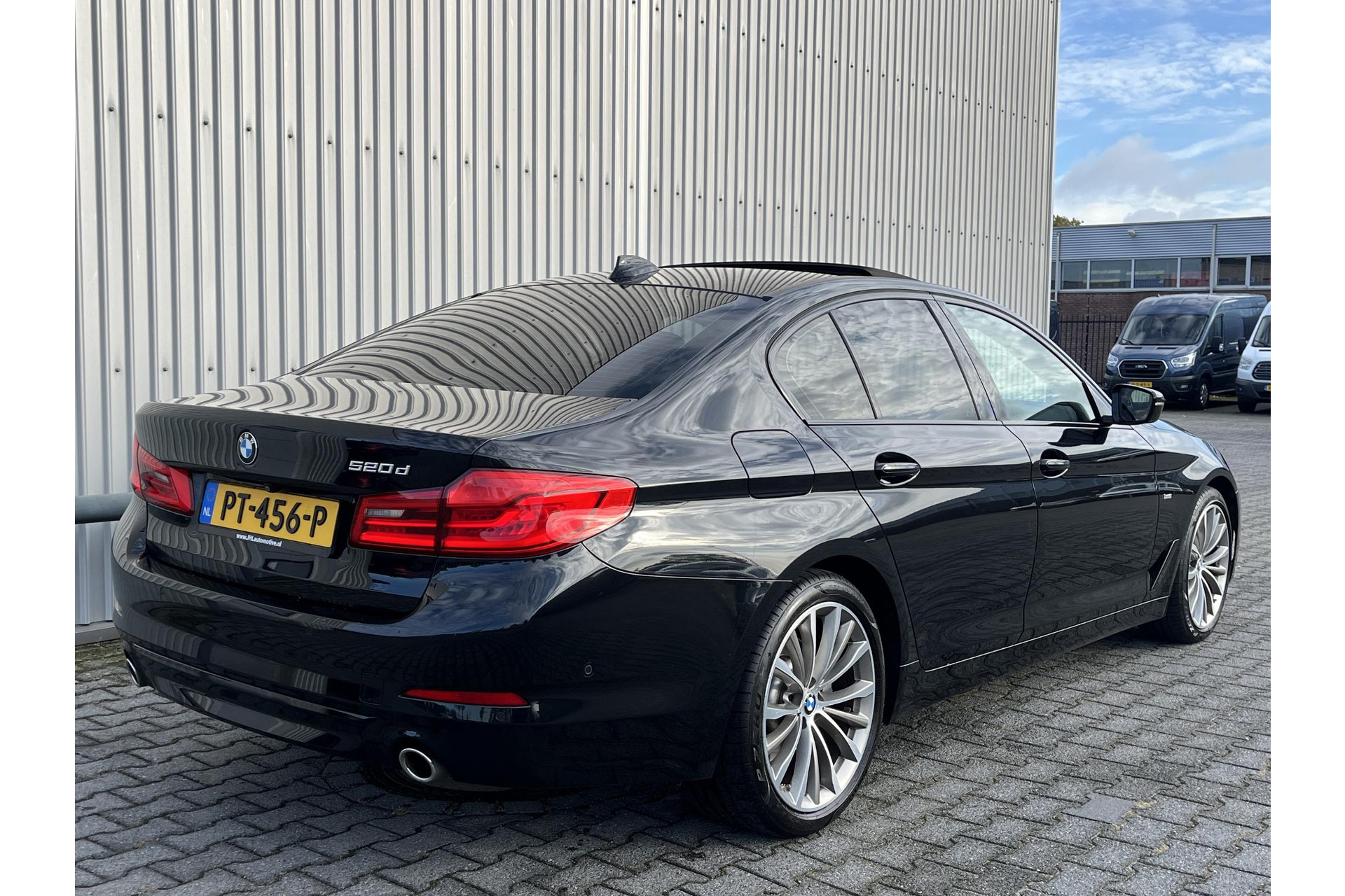BMW 5 Serie 520d High Executive*DAKJE*HUD*CRUISE*NAVI.PROF*LED